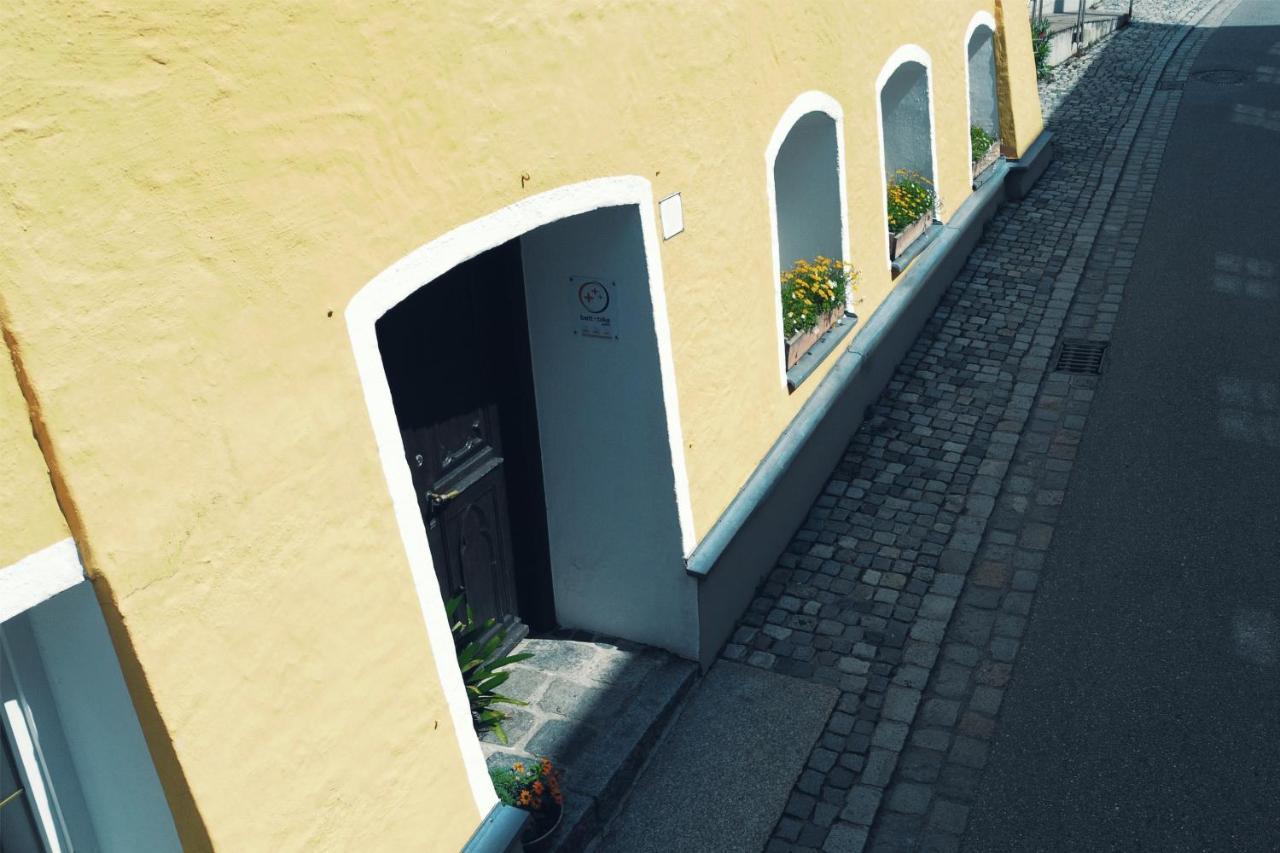 Kraiburg am Inn Stilvolle Wohnung Auf 50 M² Mit Parkplatz Und Wifi מראה חיצוני תמונה