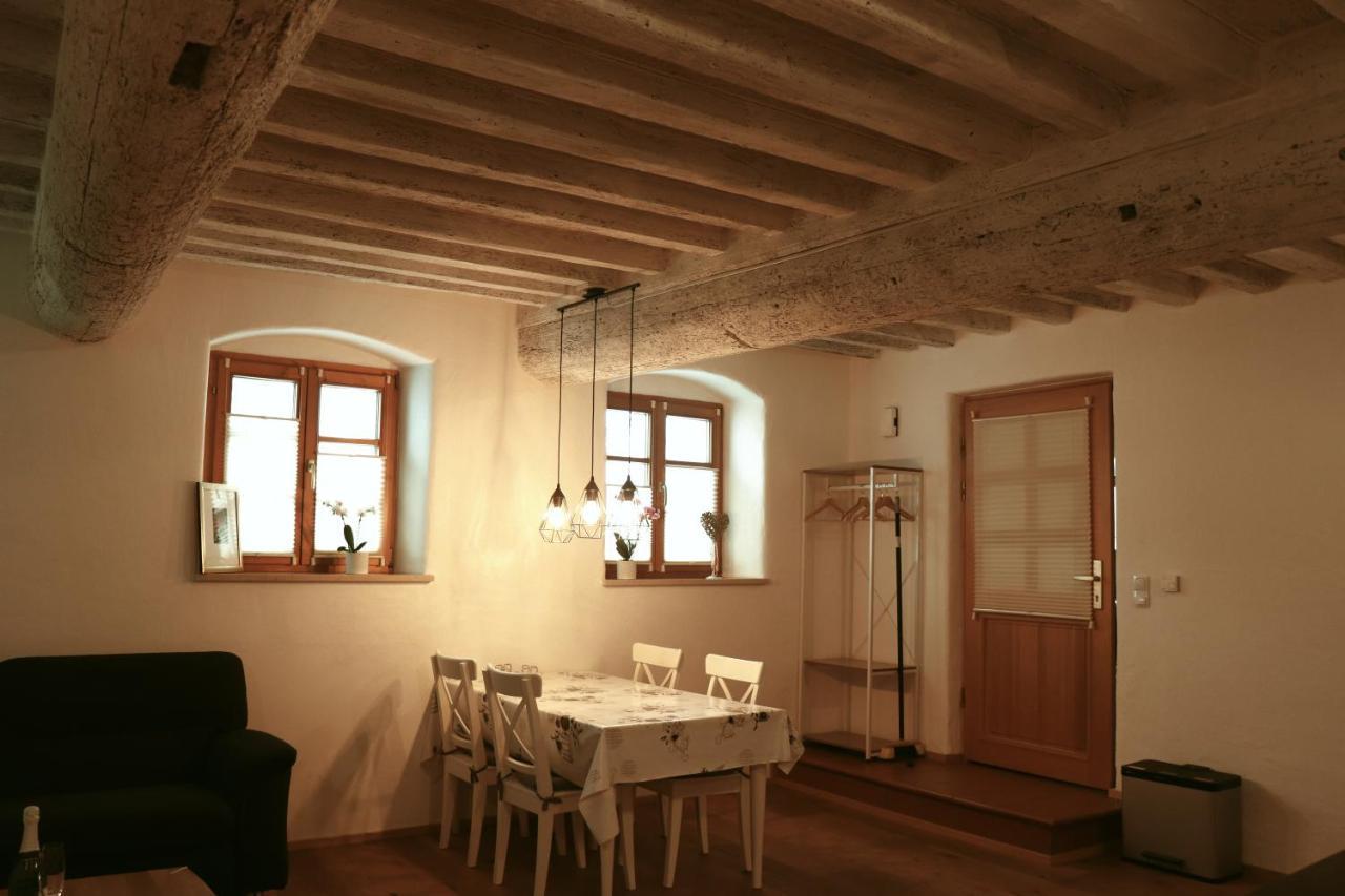 Kraiburg am Inn Stilvolle Wohnung Auf 50 M² Mit Parkplatz Und Wifi מראה חיצוני תמונה